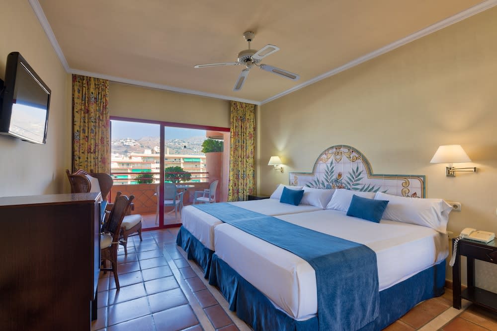 Ibersol Almuñecar Beach & Spa Hotel 5