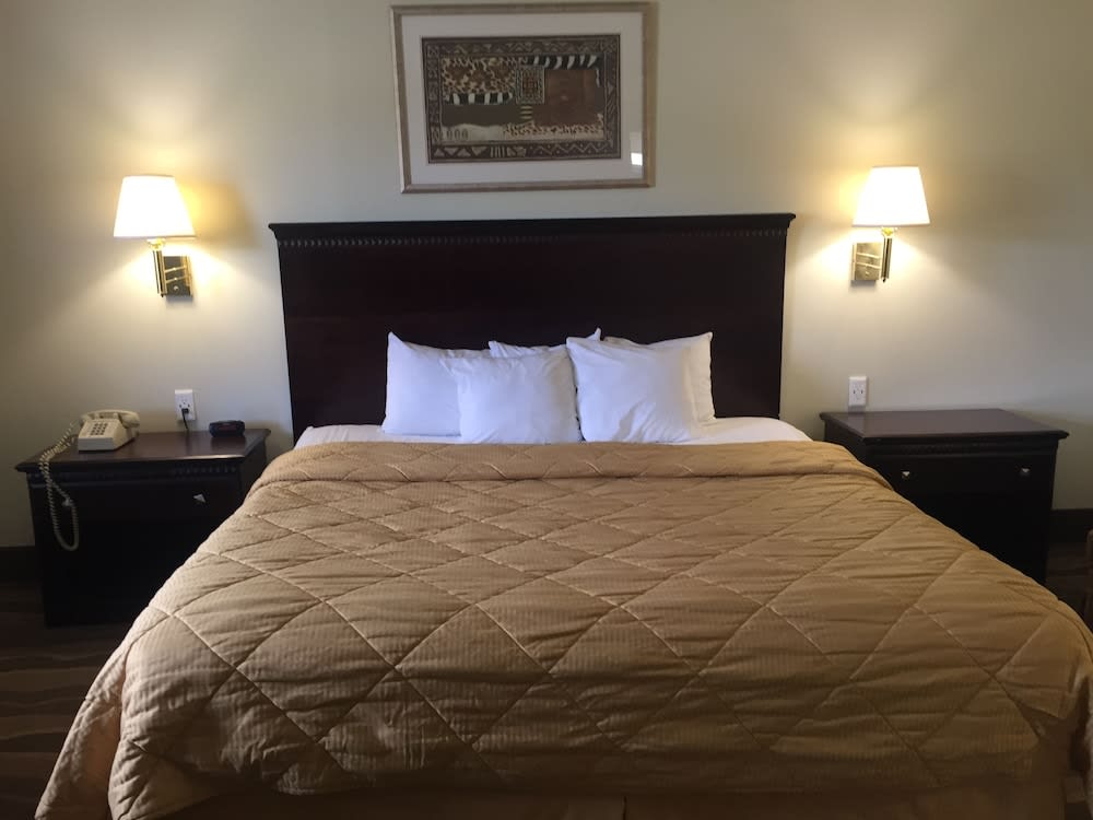 Budget Inn - Farmington 1