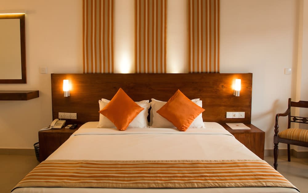 Camelot Beach Hotel 4