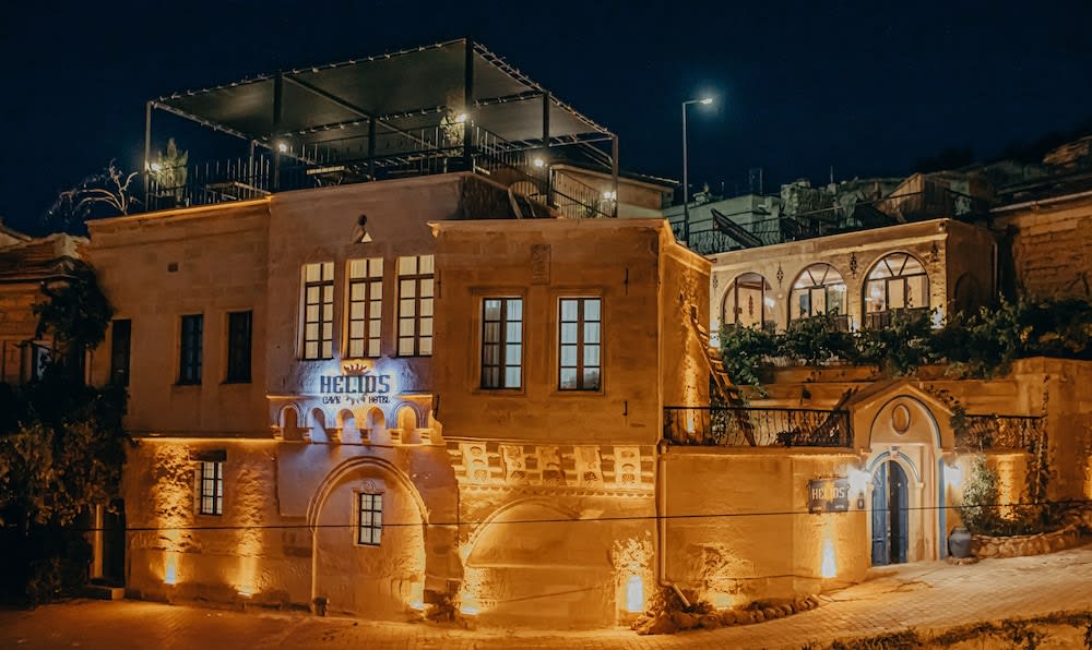 Helios Cave Hotel 1