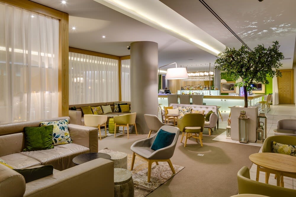 Protea Hotel Fire & Ice by Marriott Cape Town 2