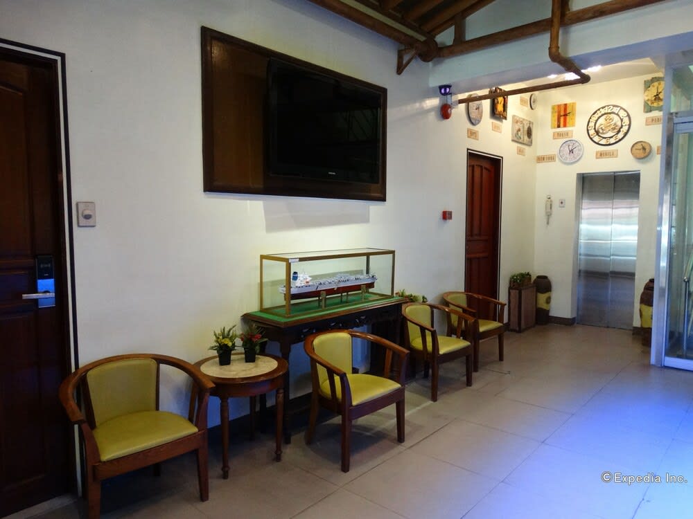 Time Travellers Hotel 1