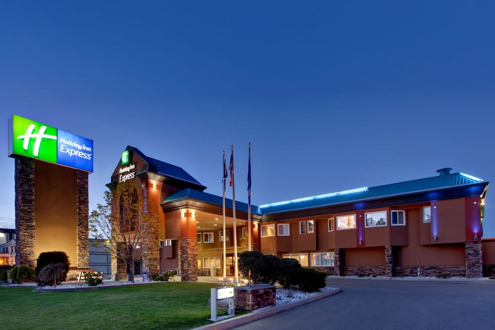 Holiday Inn Express RED DEER by IHG 1