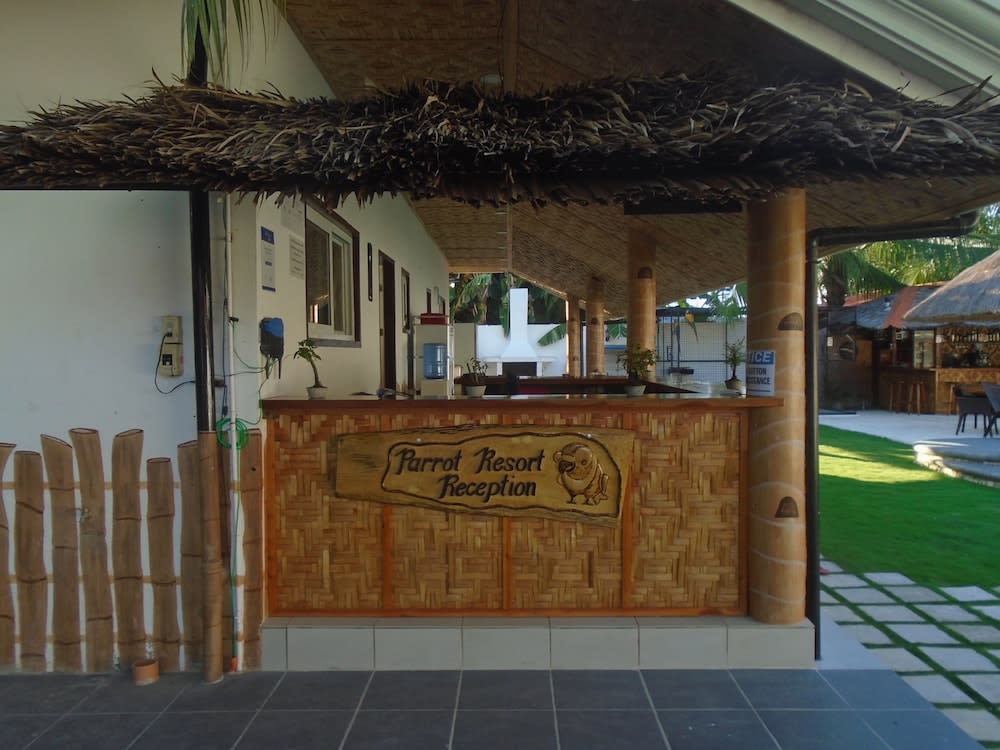 Parrot Resort Moalboal 2