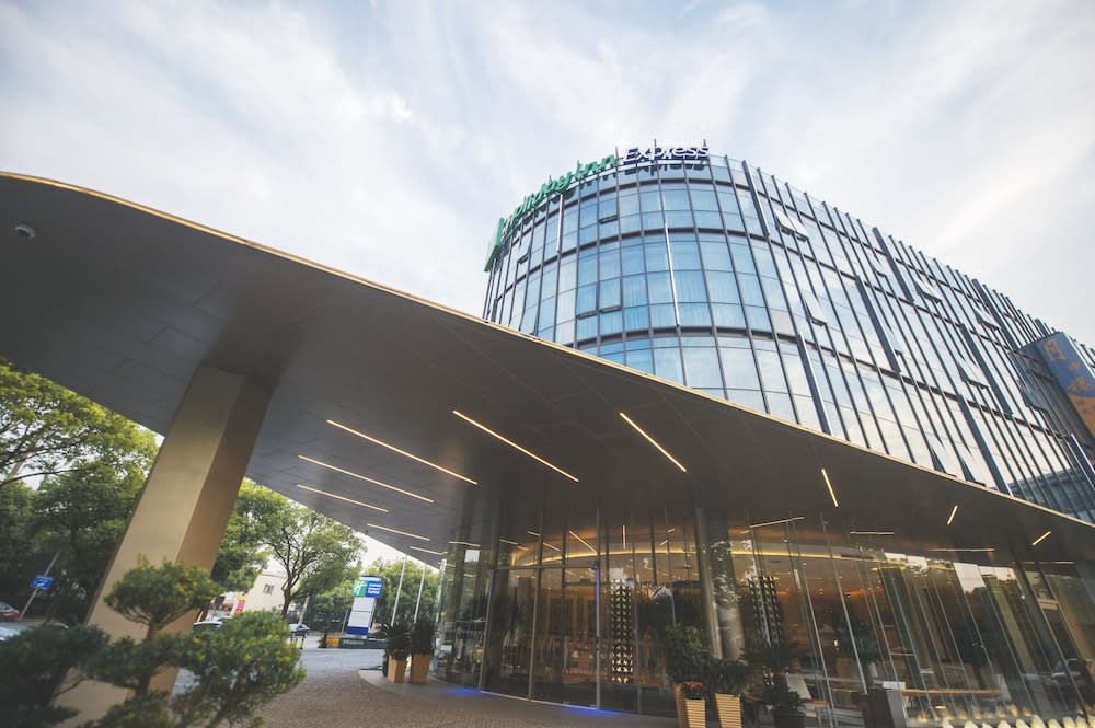 Holiday Inn Express SHANGHAI SONGJIANG FANGTA by IHG 2