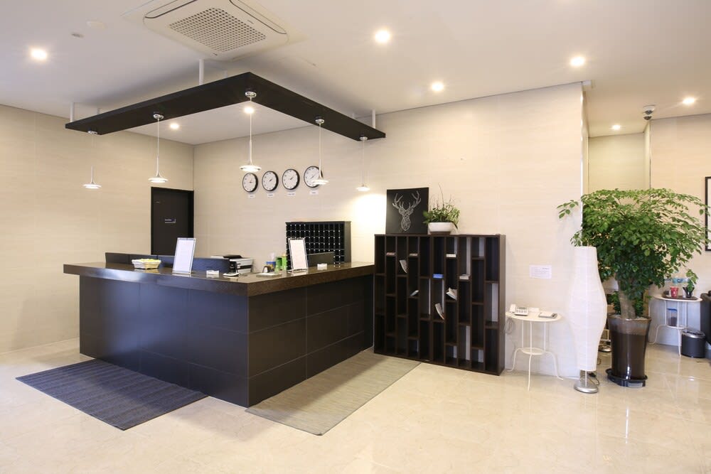 Hotel Clover 2