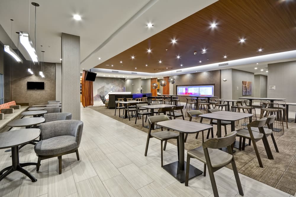 SpringHill Suites by Marriott Cincinnati Blue Ash 5