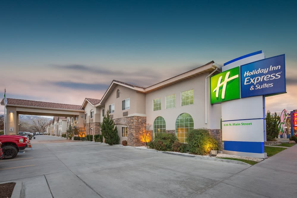 Holiday Inn Express & Suites BISHOP by IHG 1