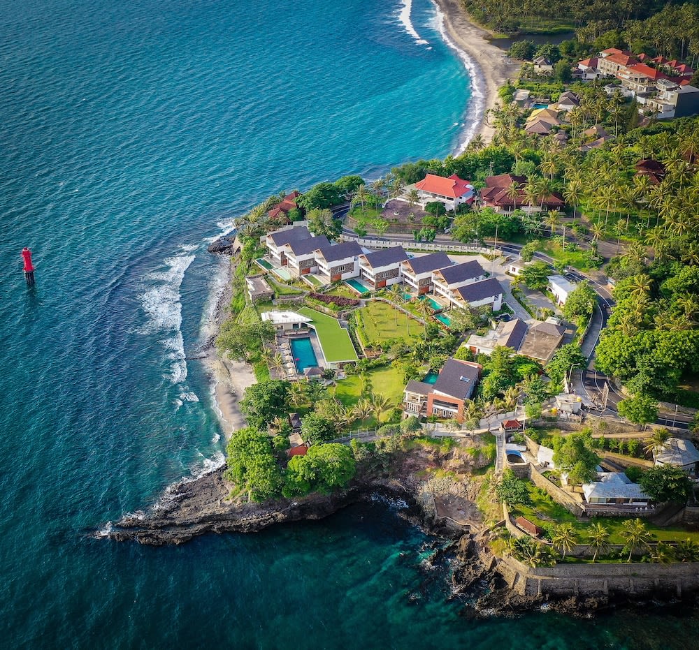 Rajavilla Lombok Resort - Seaside Serenity 1