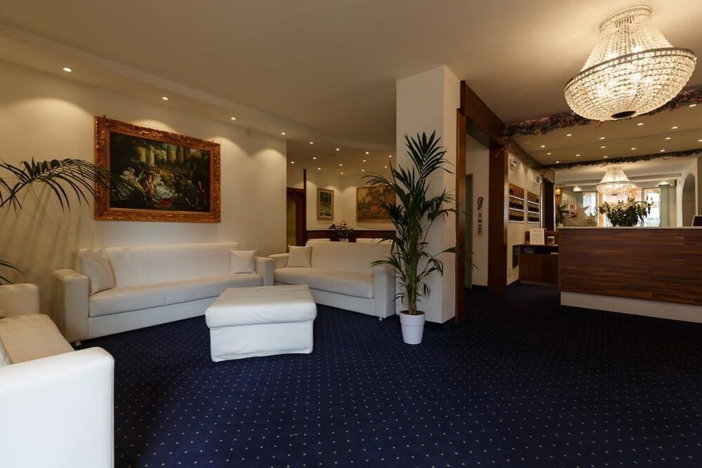 Olympic regina hotel 4