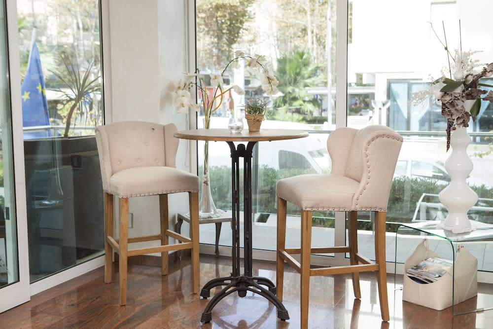 Best Western Maison B Hotel 5