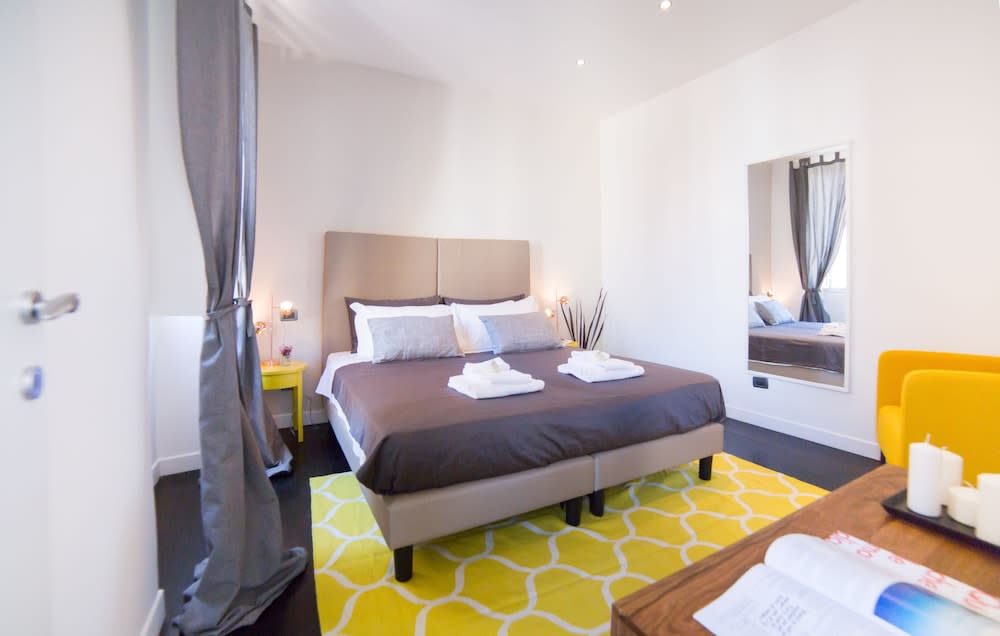 Rent In Rome - Flo's Apartment 1