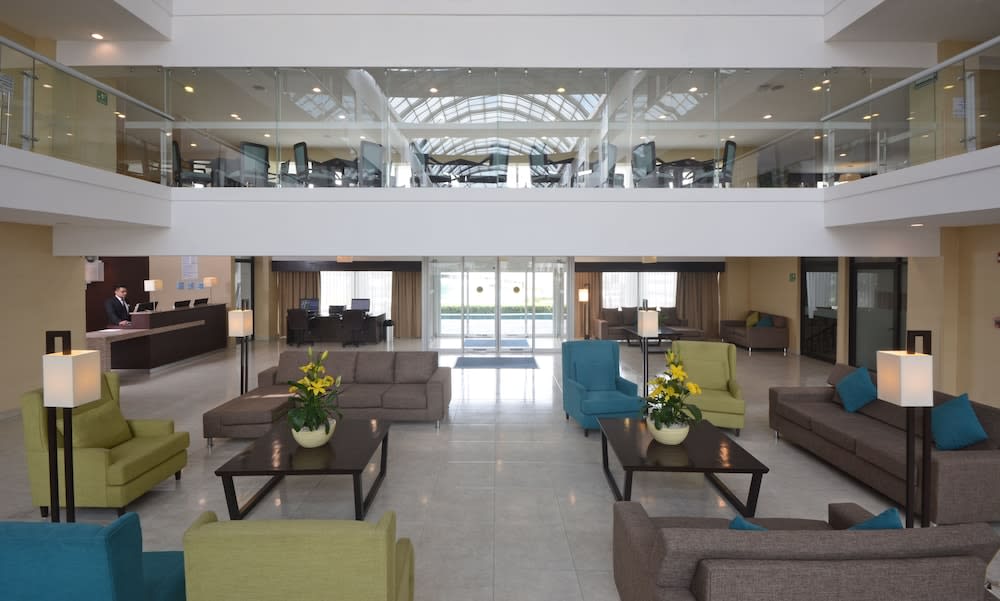 Holiday Inn Express Toluca by IHG 2