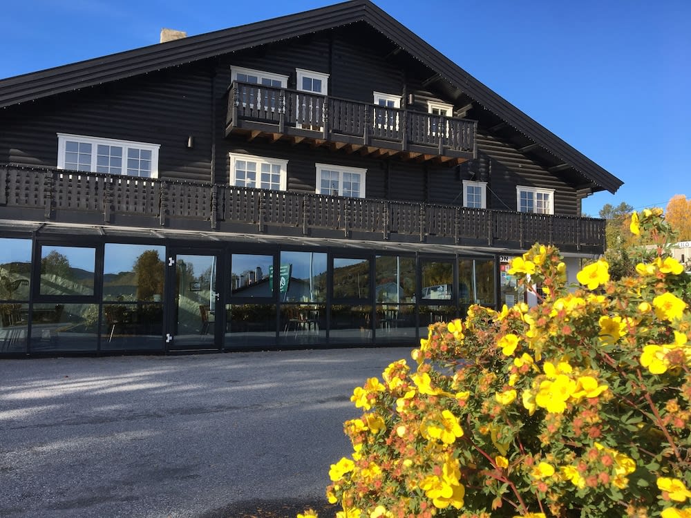 Øen Turistsenter Cottages 2