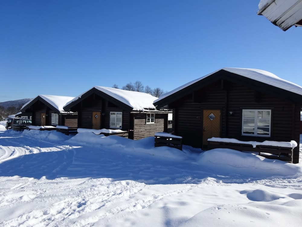 Øen Turistsenter Cottages 1