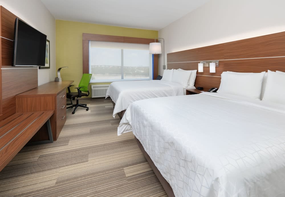 Holiday Inn Express & Suites Dallas NW HWY - Love Field by IHG 4