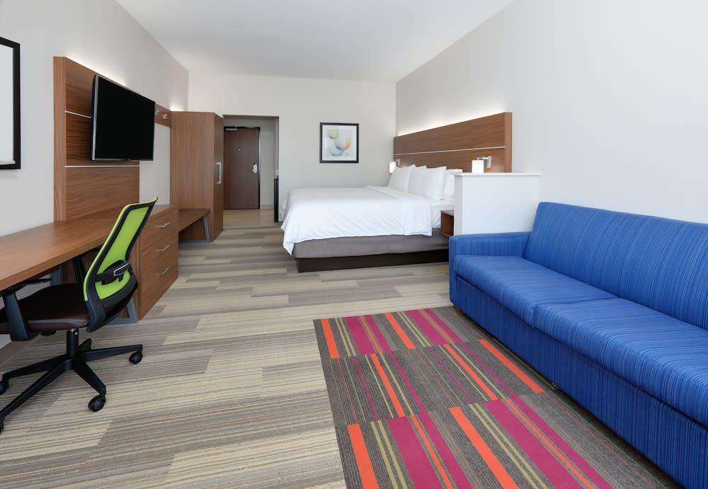 Holiday Inn Express & Suites Dallas NW HWY - Love Field by IHG 3
