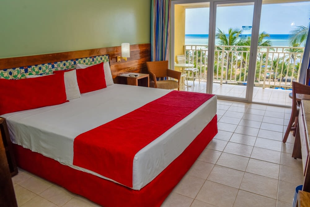 Gran Hotel Stella Maris Urban Resort & Conventions 5