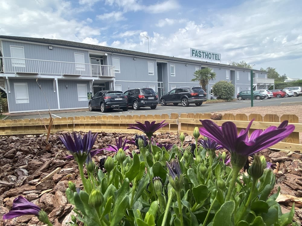 Fasthotel Tours Nord 1