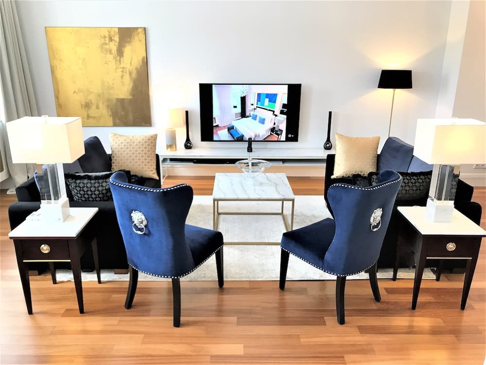 MONDRIAN Luxury Suites UNESCO Old Town 1