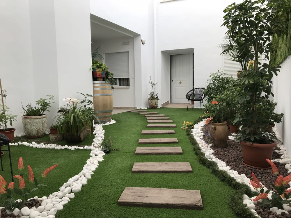 Hostal Rural Los Girasoles de iniesta 1