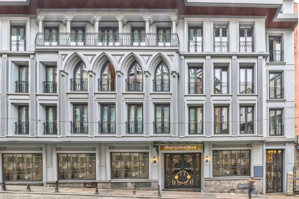 Golden Royal Hotel & SPA 1