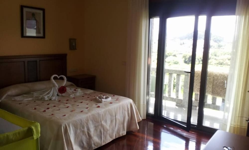Hotel Liñares 2