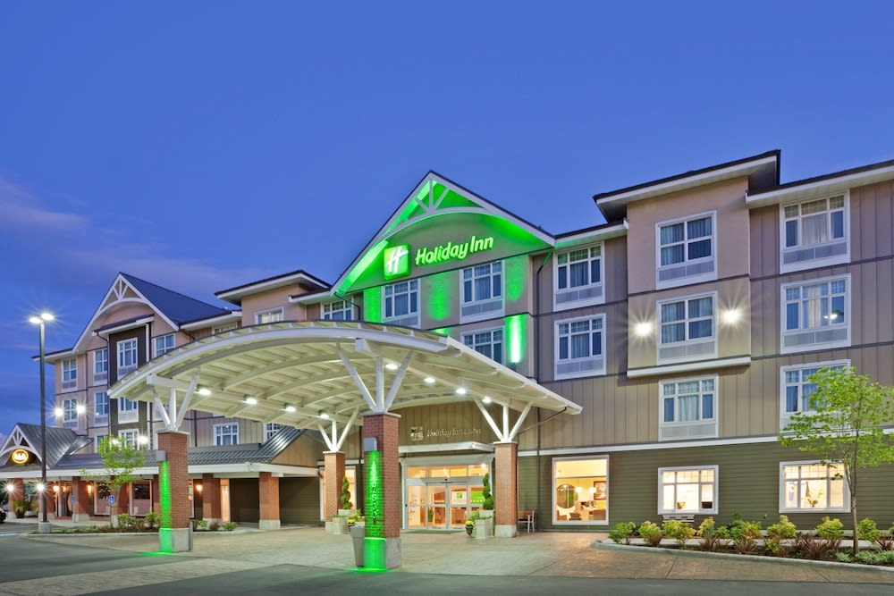 Holiday Inn & Suites SURREY EAST - CLOVERDALE by IHG 1