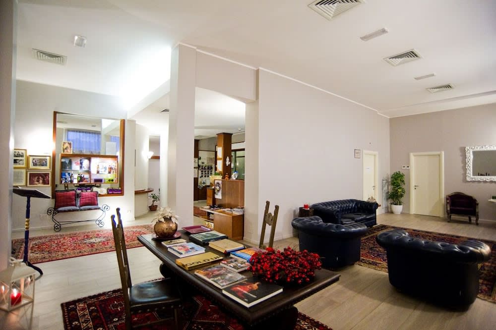 Hotel Piero Della Francesca 4