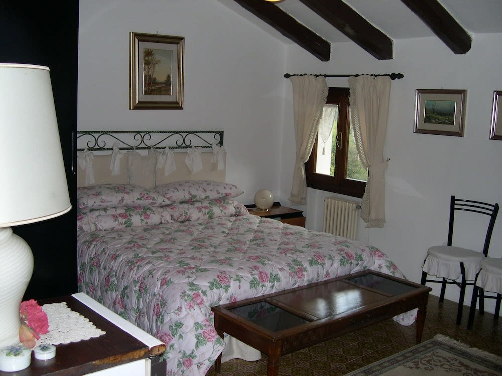 B&B Four Winds 2