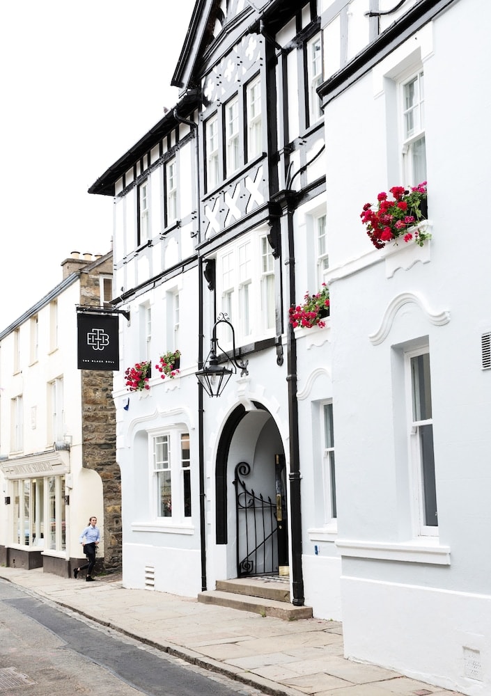 The Black Bull Inn 1