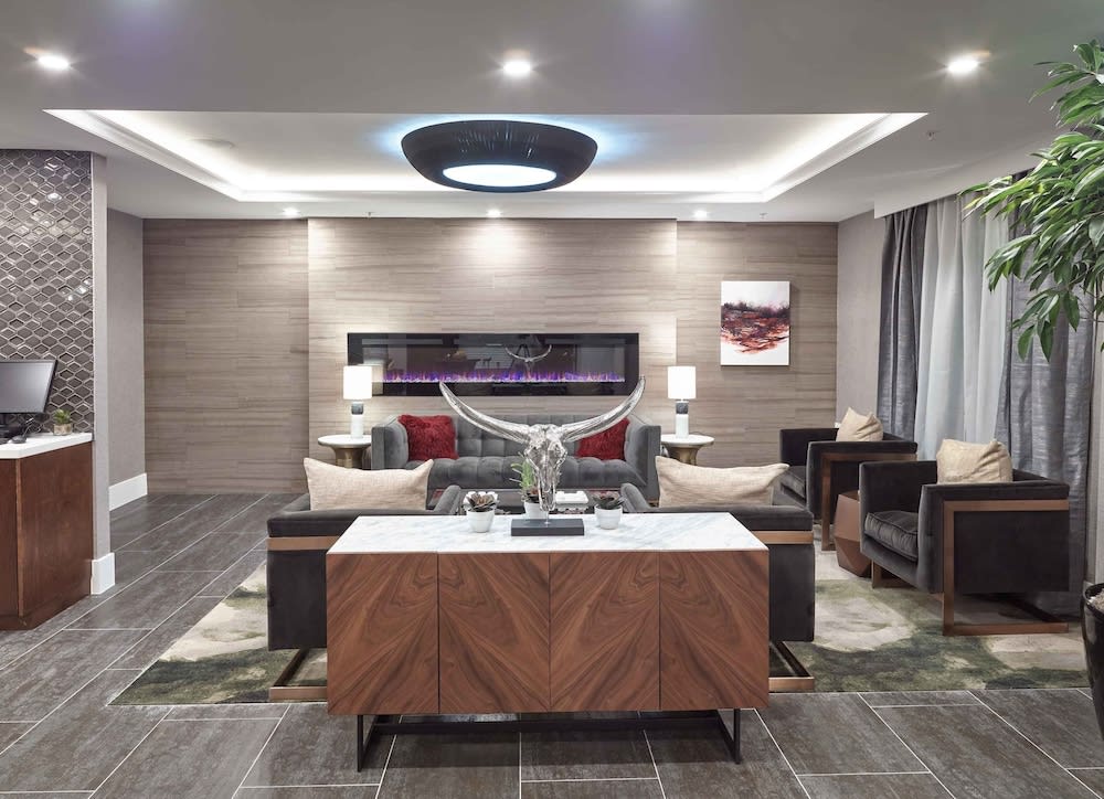 Sandman Signature Plano-Frisco Hotel 2
