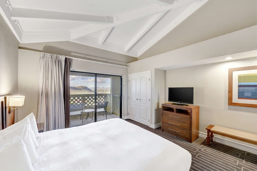 Hilton Phoenix Tapatio Cliffs Resort 4