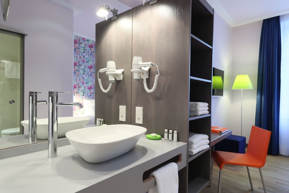 MOMA1890 Boutique Hotel 5