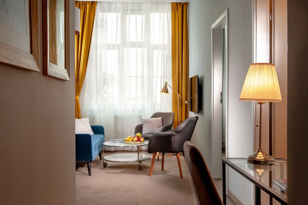 Holiday Suites Cracow 1