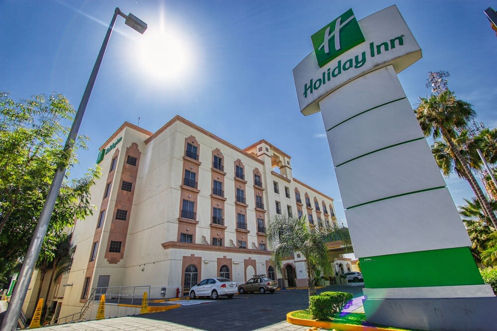 Holiday Inn LEON by IHG 1