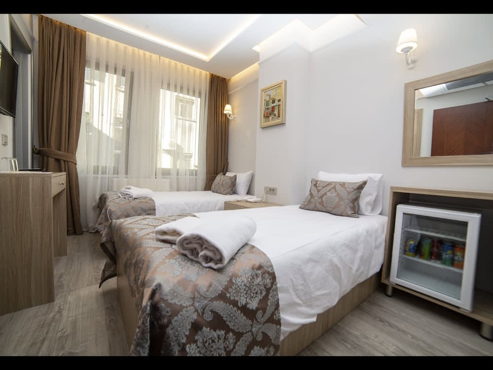 HHK Hotel Downtown 1