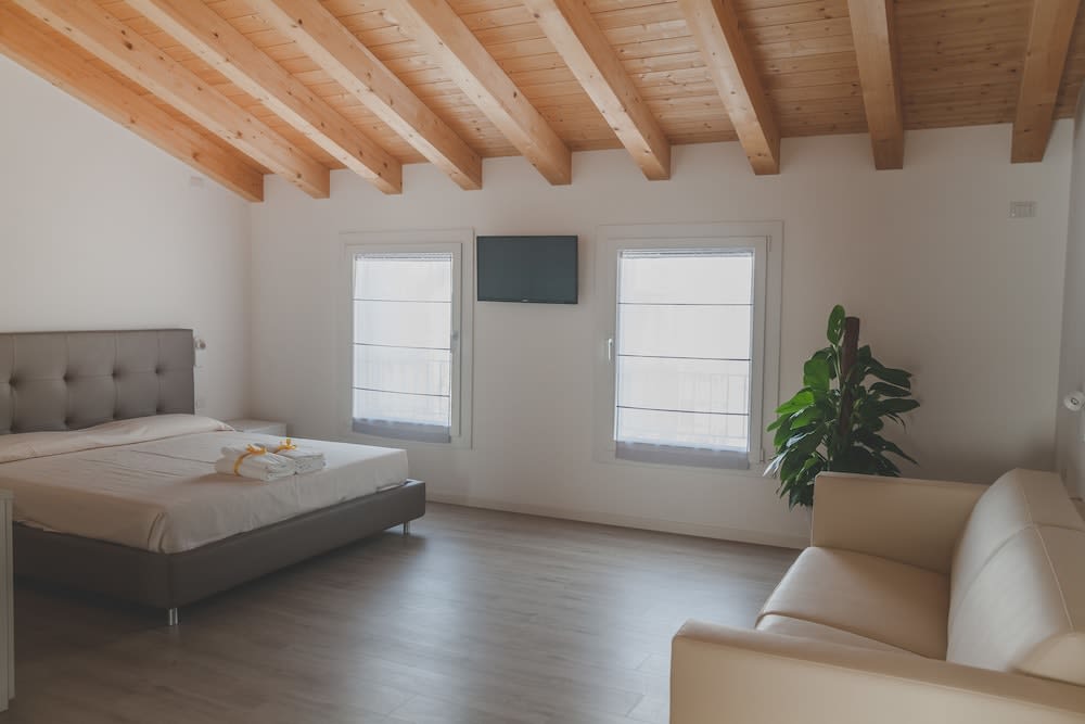Terra Ferma Rooms&More 1