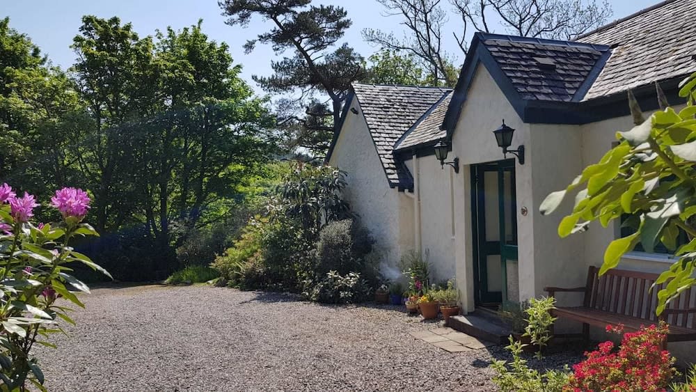 The Old Cottage 1