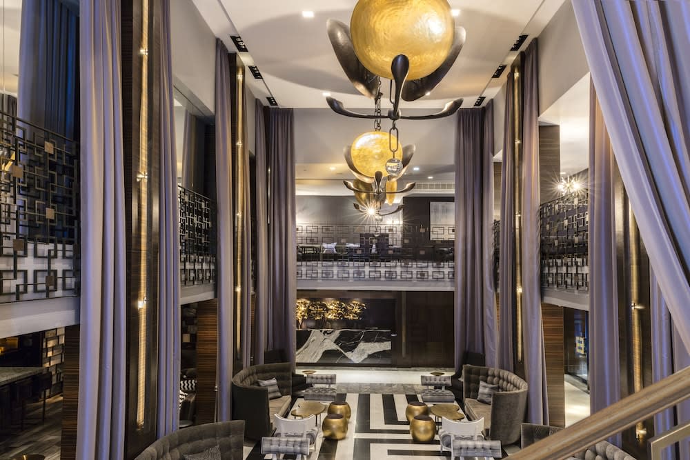 The Empire Hotel New York 2