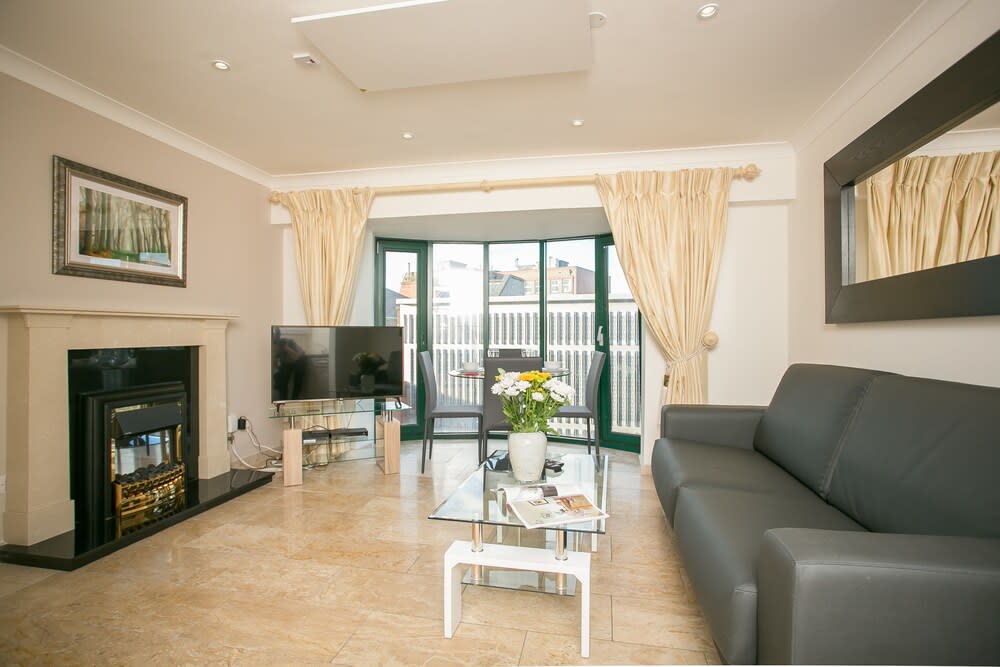 St Stephen's Green District Apartments 2 1