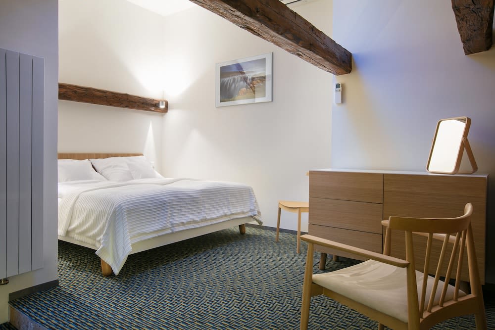 Apartments At The Blue Duckling 3