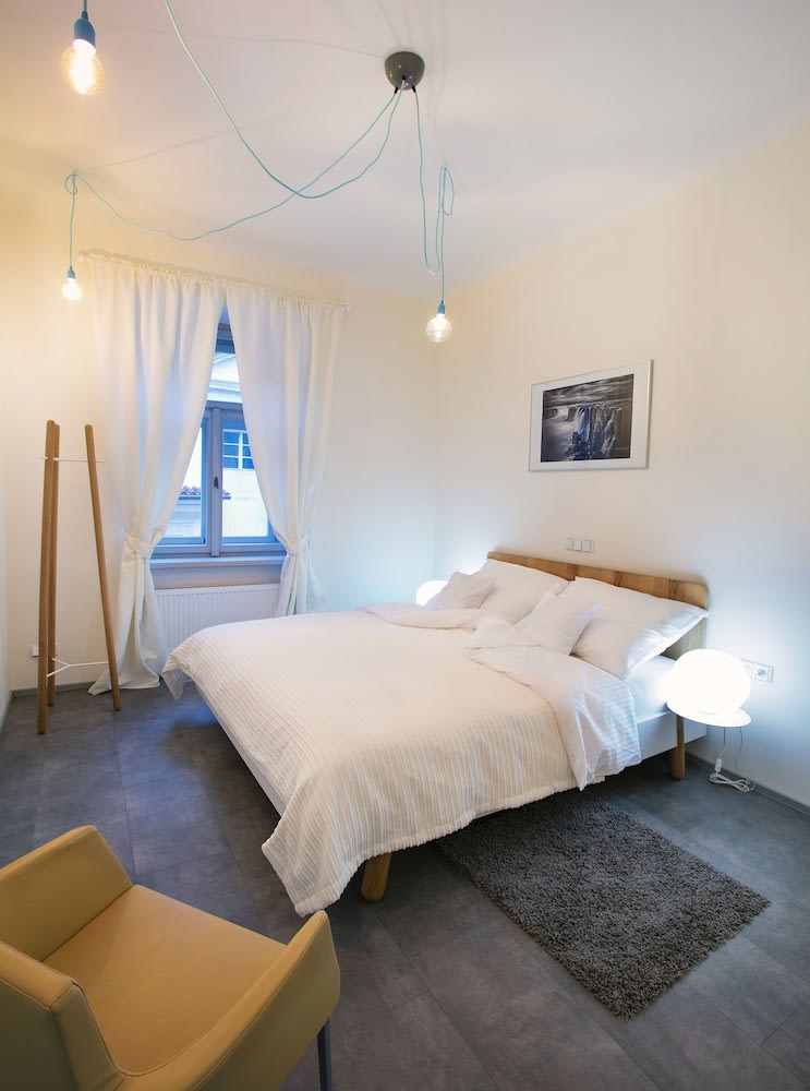 Apartments At The Blue Duckling 5