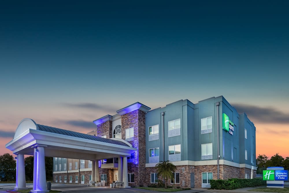 Holiday Inn Express & Suites ROCKPORT - BAY VIEW by IHG 1