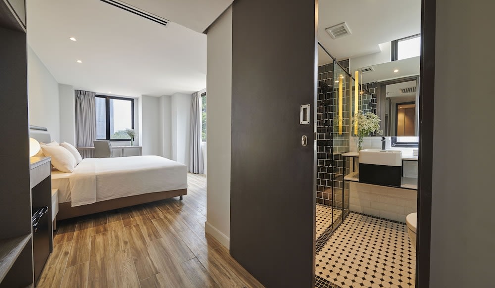 J-Hotel by Dorsett 1