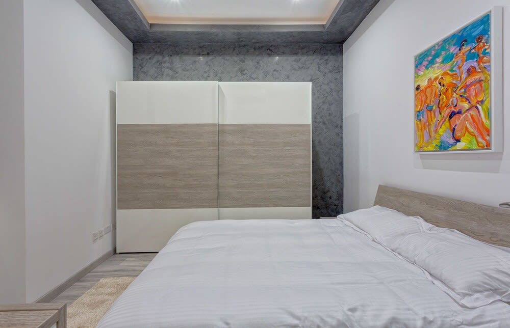 Stylish 3BR Apartment, Fantastic Location in Sliema 4