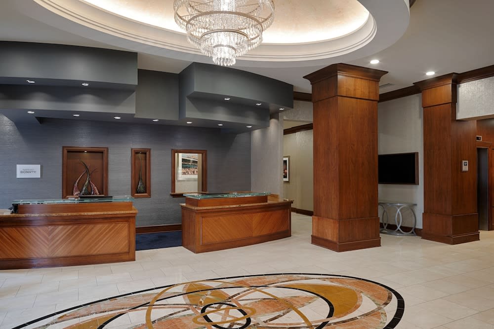 Residence Inn by Marriott Cincinnati Downtown/The Phelps 2