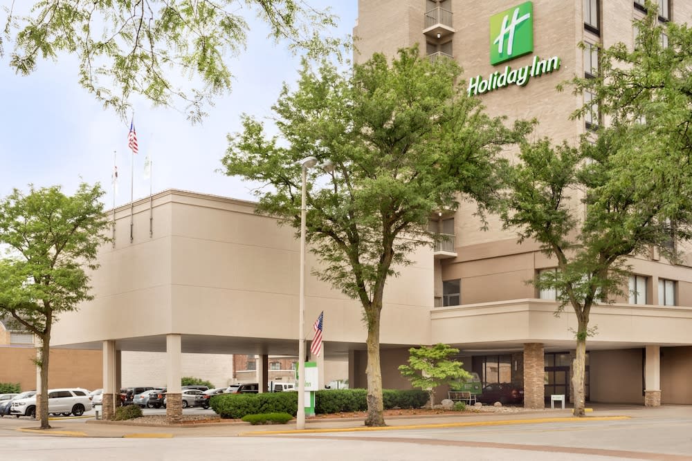 Holiday Inn ROCK ISLAND - QUAD CITIES by IHG 1