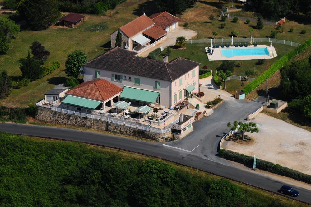 LOGIS HÔTEL RESTAURANT SPA Les BALCONS DE L'ESPERANCE 1