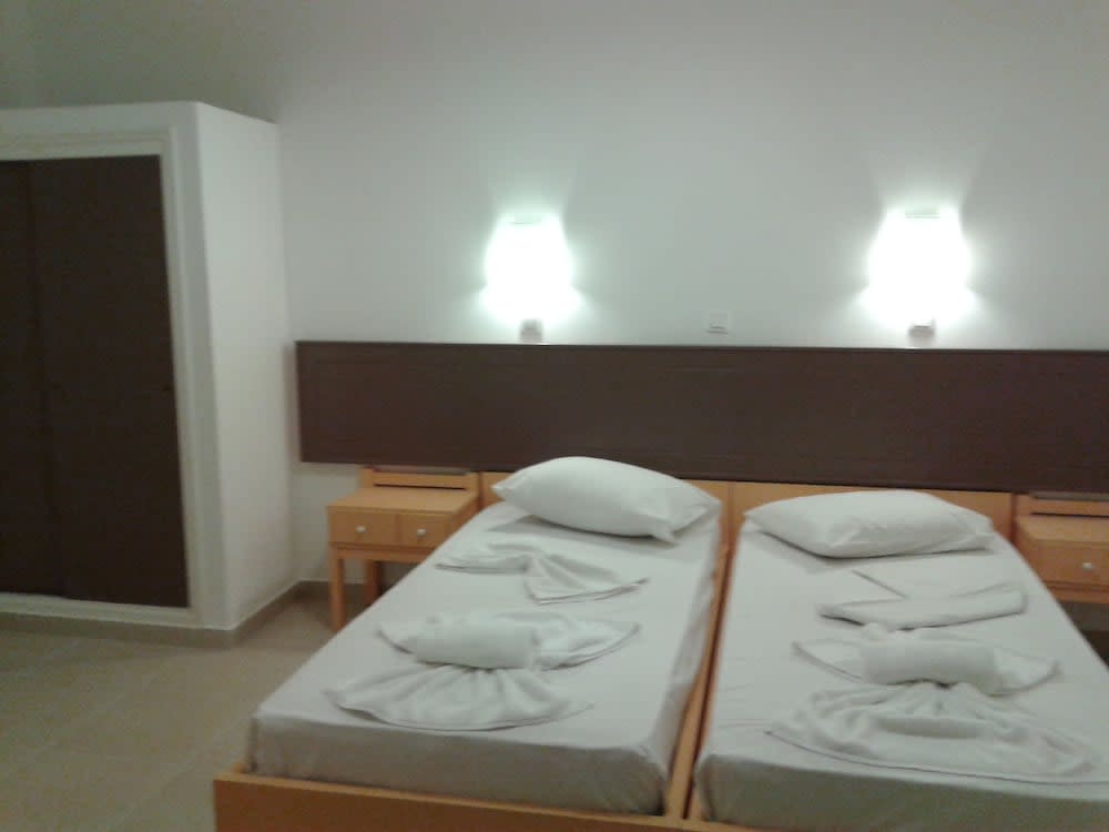 Fantasia Hotel Apartments 5